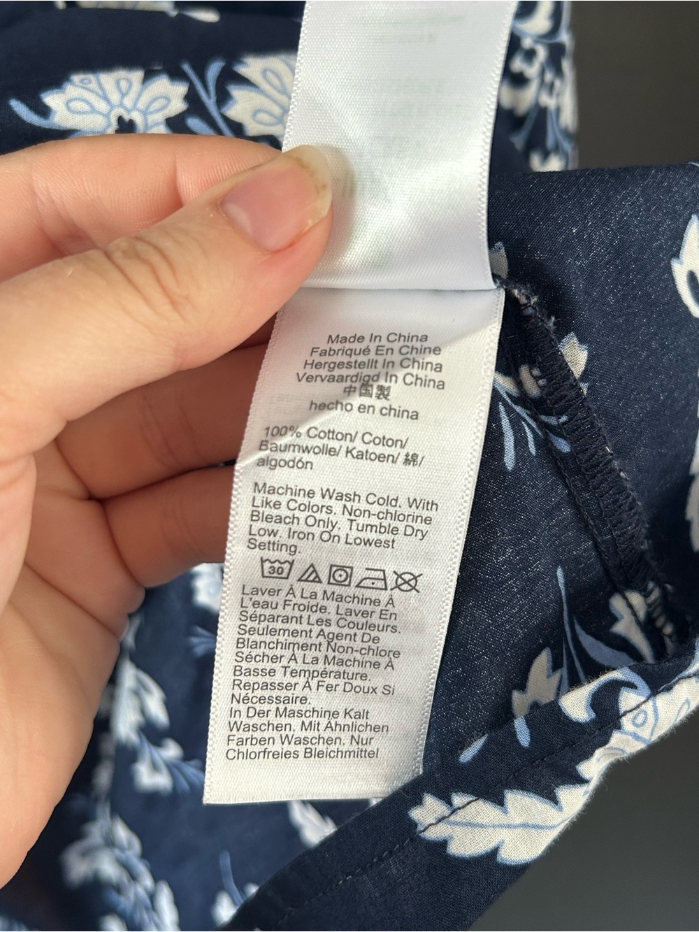 J. Crew Printed Artist Shirt Navy Blue Floral 100% Cotton Women’s Size XL - Picture 5 of 6